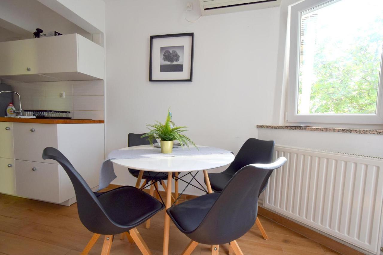 Apartments Julia Čižići 외부 사진
