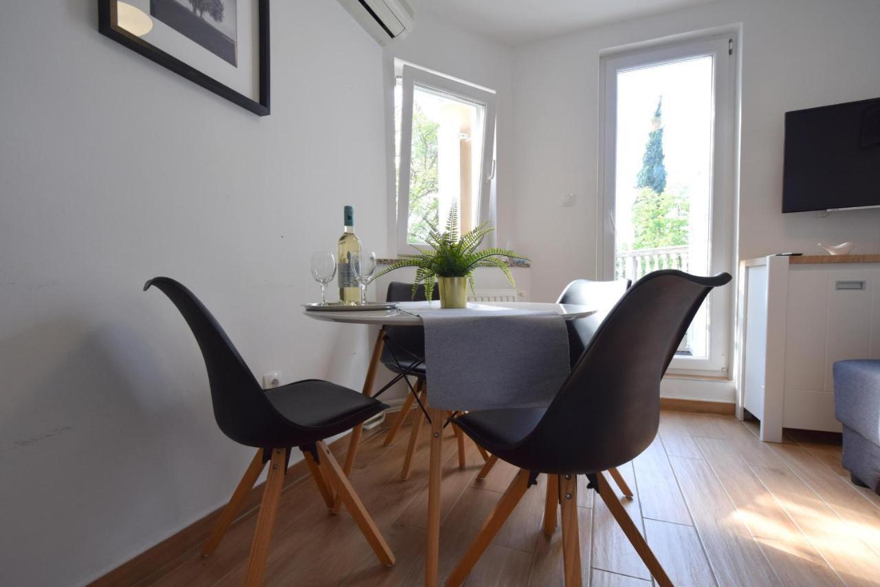 Apartments Julia Čižići 외부 사진