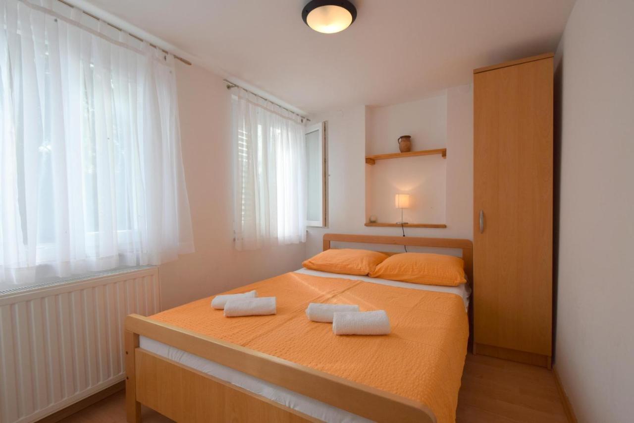 Apartments Julia Čižići 외부 사진
