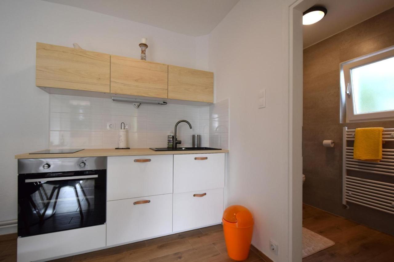 Apartments Julia Čižići 외부 사진