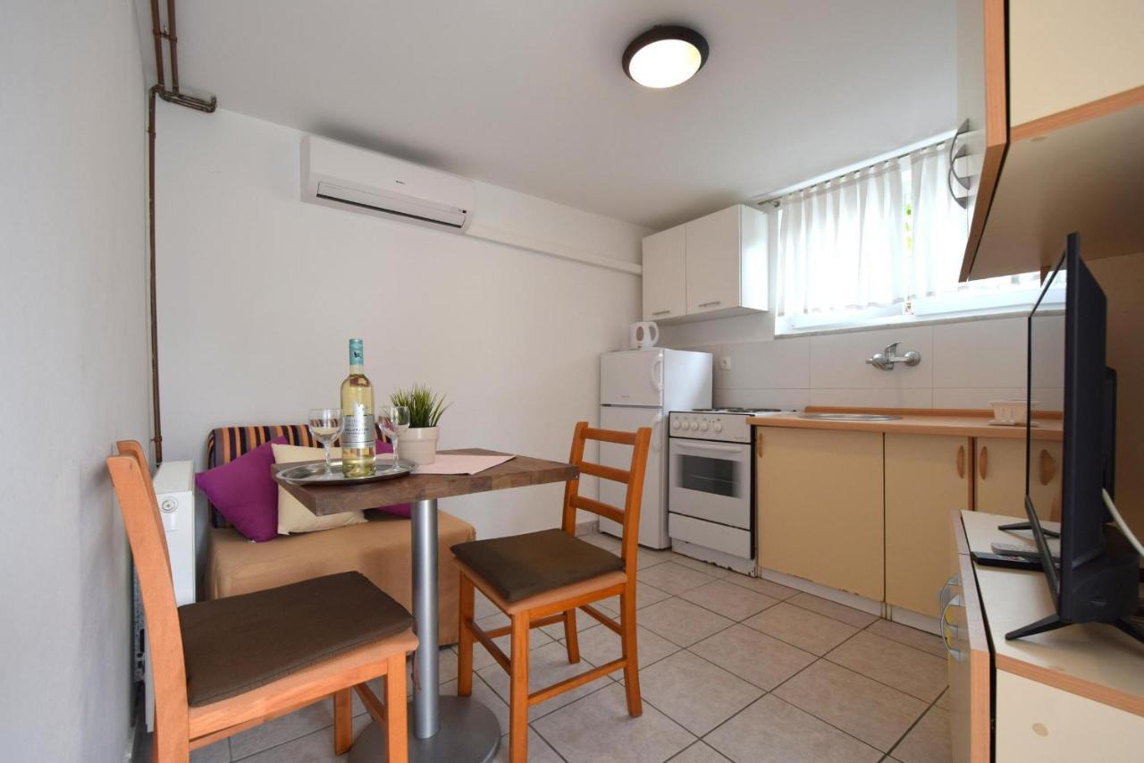 Apartments Julia Čižići 외부 사진