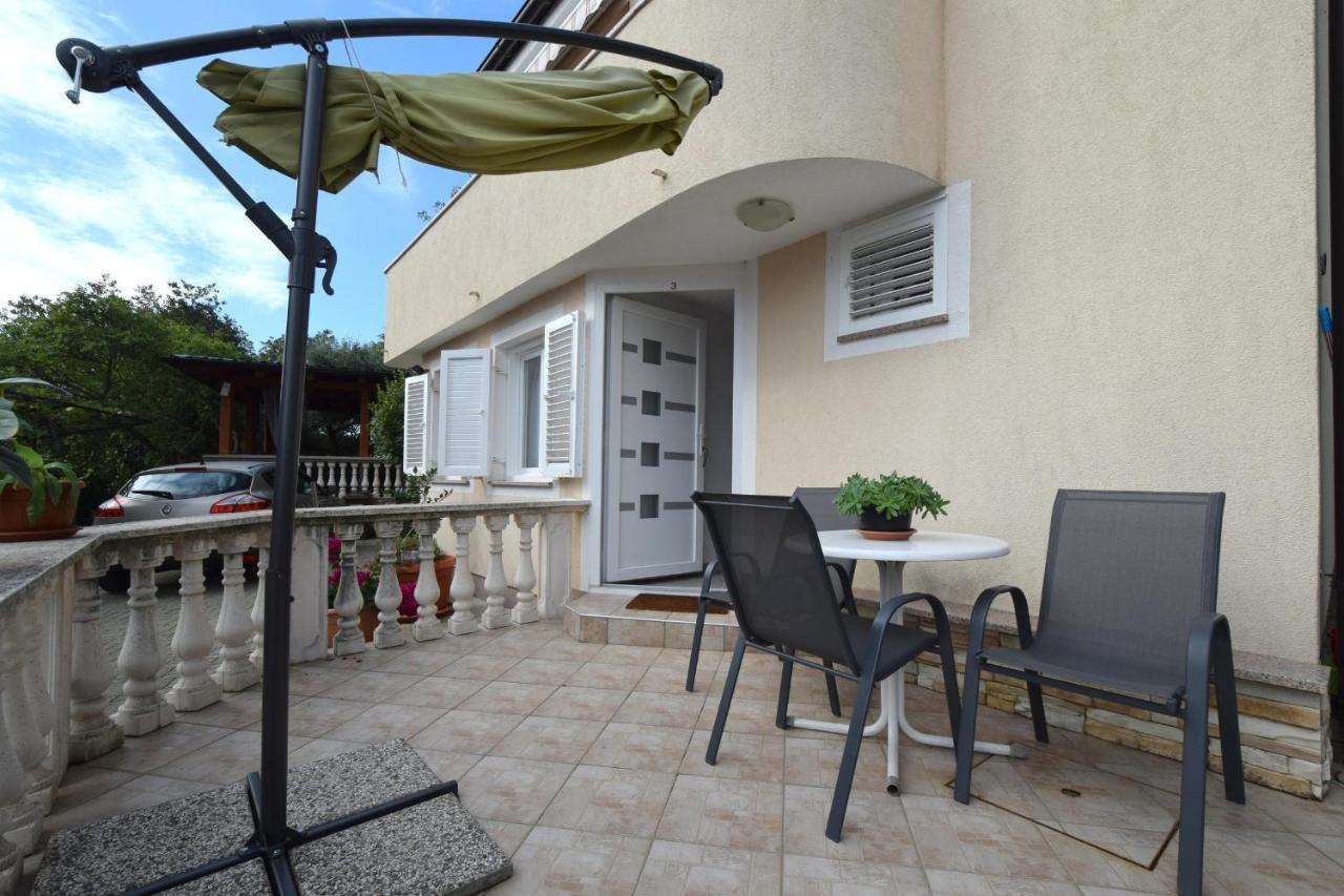 Apartments Julia Čižići 외부 사진